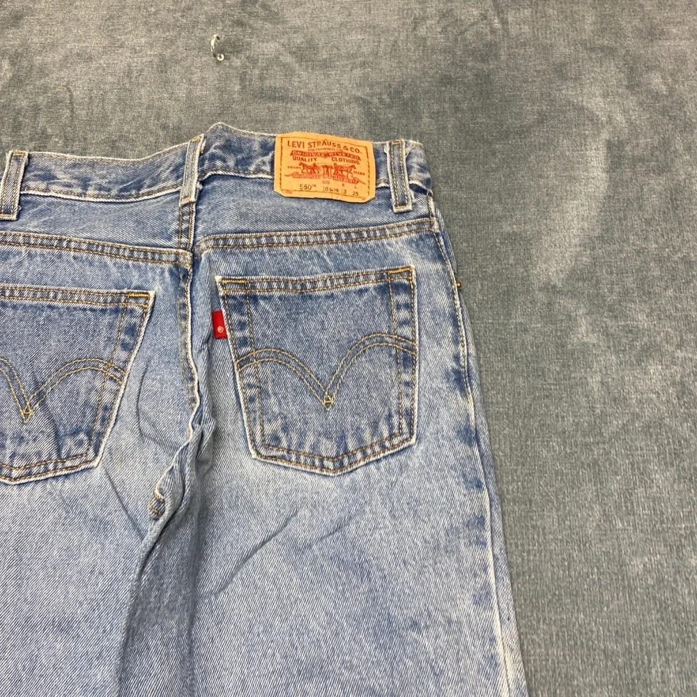 Vintage Levi's 550 Jeans Boys 10 Slim Fit 23x25 Blue Denim Cotton Straight Leg